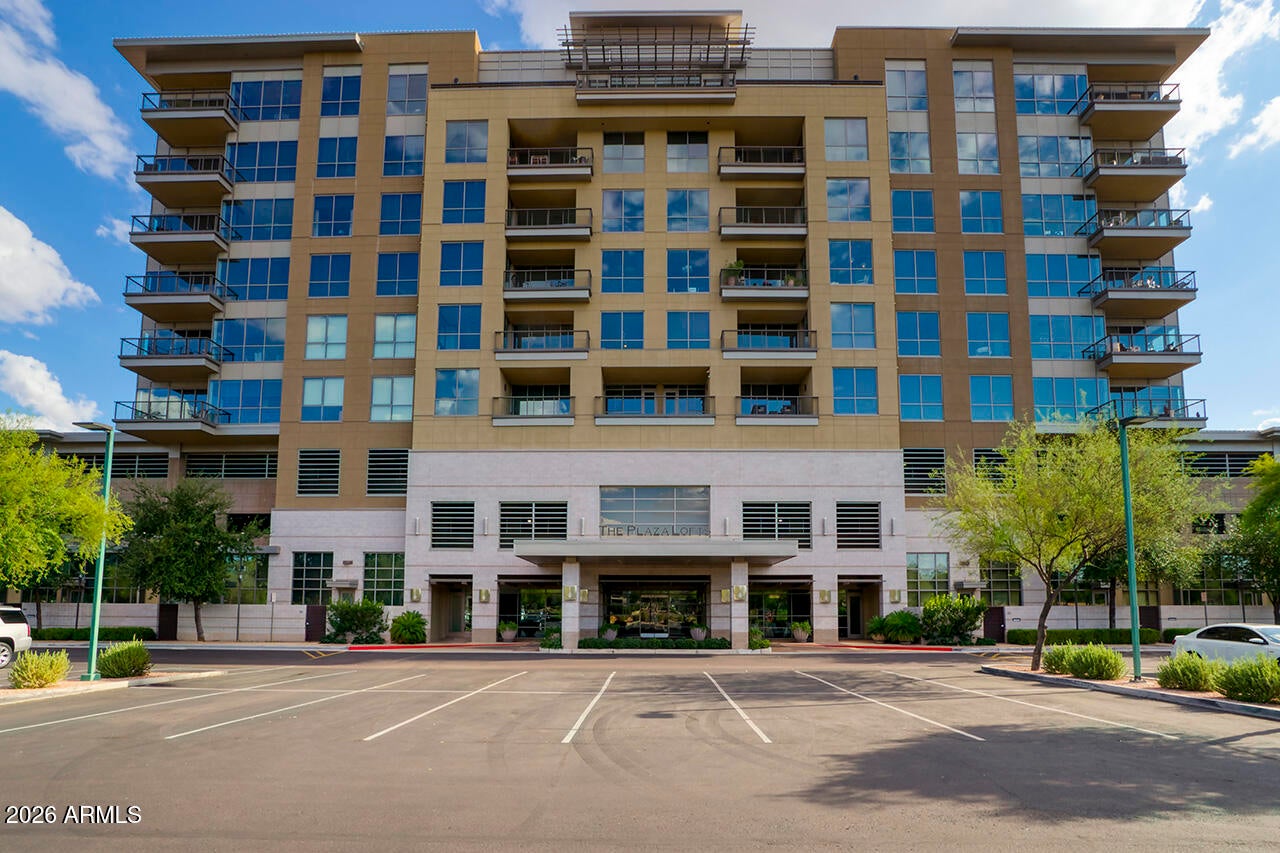 15215 N KIERLAND Boulevard 317