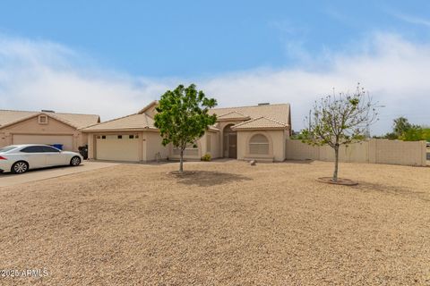 1818 N SARANAC Circle Mesa AZ 85207
