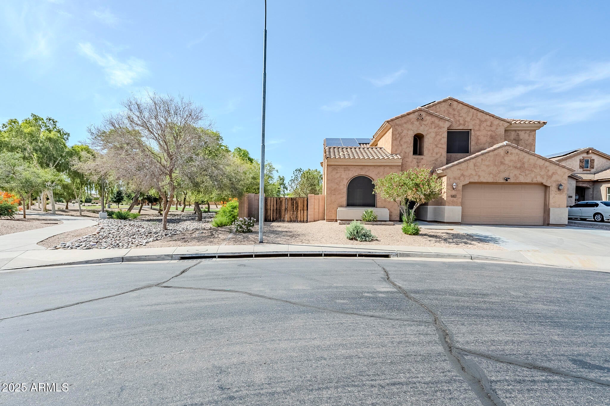 6922 S BLACK HILLS Way