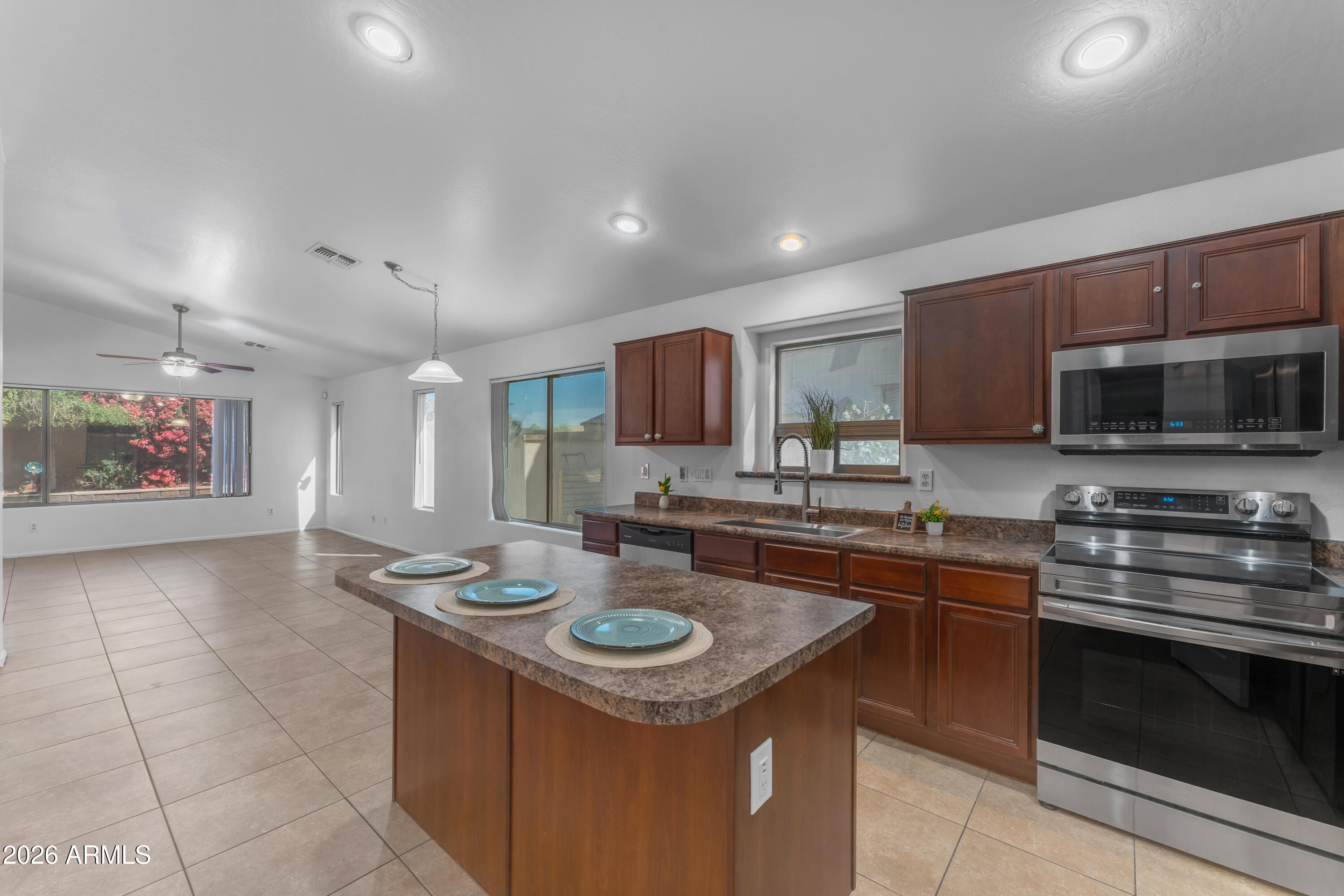 10340 W ALBENIZ Place