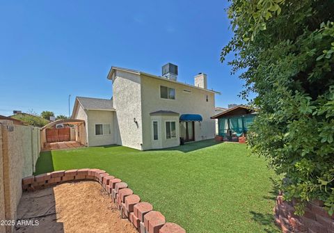 5032 E Dallas Street Mesa AZ 85205