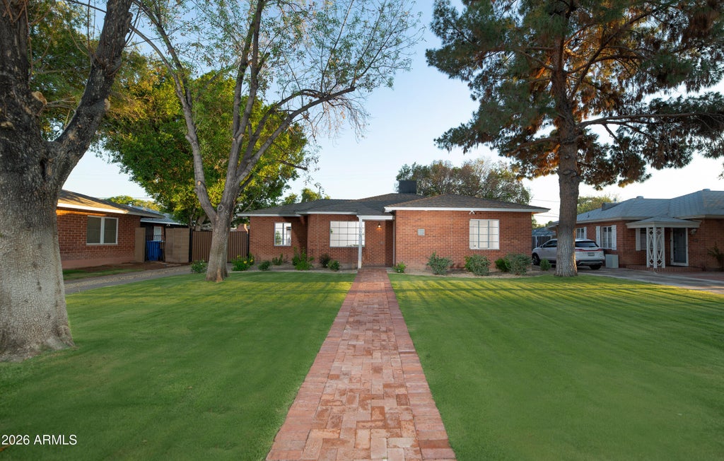 Photo of 505 W Windsor Avenue, Phoenix, AZ 85003 (MLS # 7087562)
