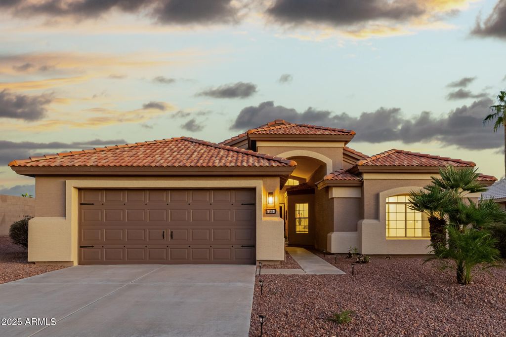 Photo of 14814 W Piccadilly Road, Goodyear, AZ 85395 (MLS # 6959389)