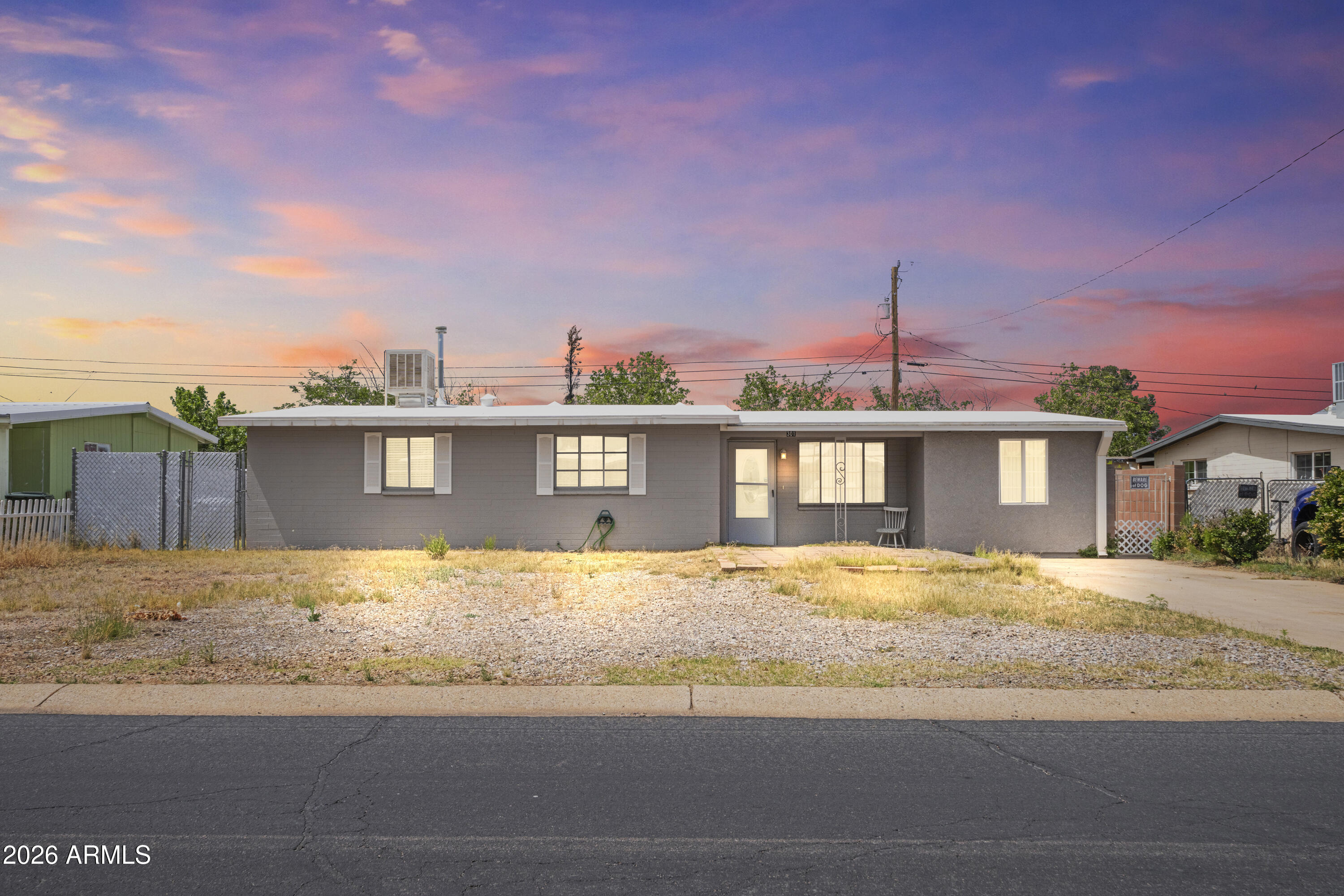 GARDEN CANYON 2 - Residential