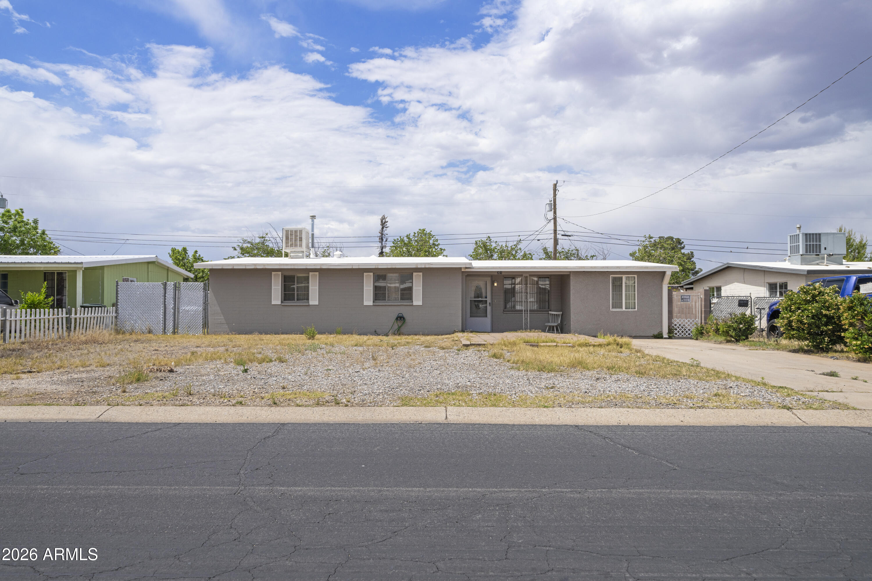 GARDEN CANYON 2 - Residential