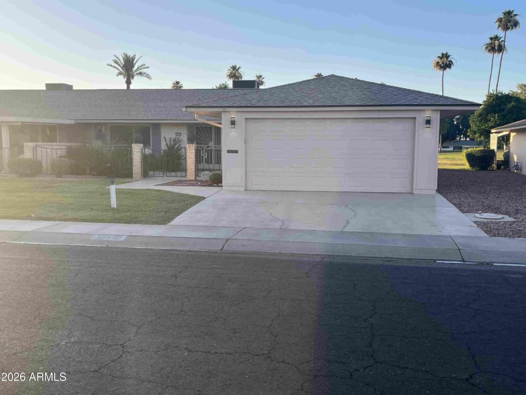 Photo of 10442 W Tropicana Circle, Sun City, AZ 85351 (MLS # 7032723)