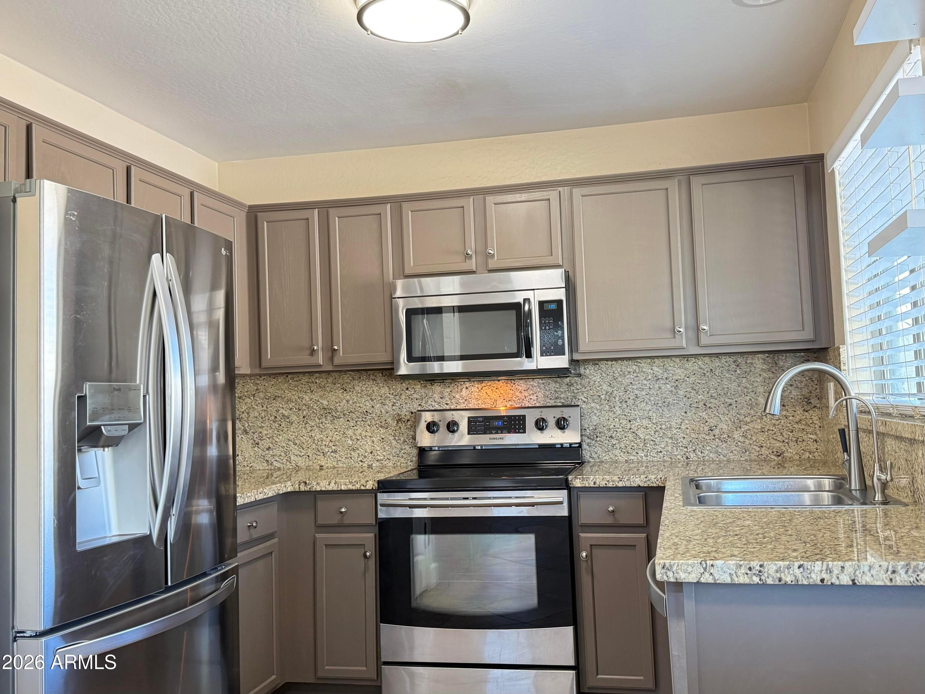 23644 W Parkway Drive