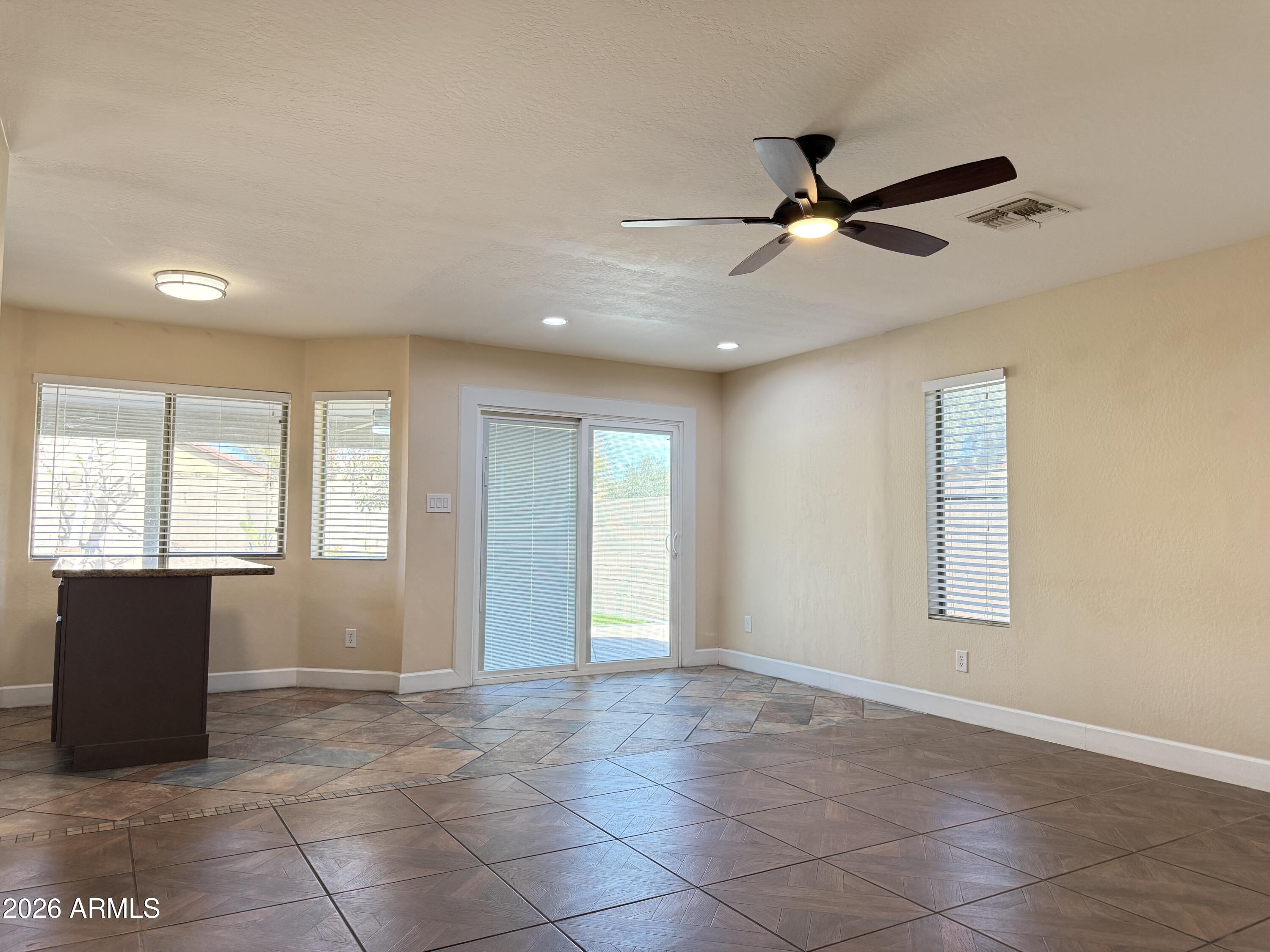 23644 W PARKWAY Drive