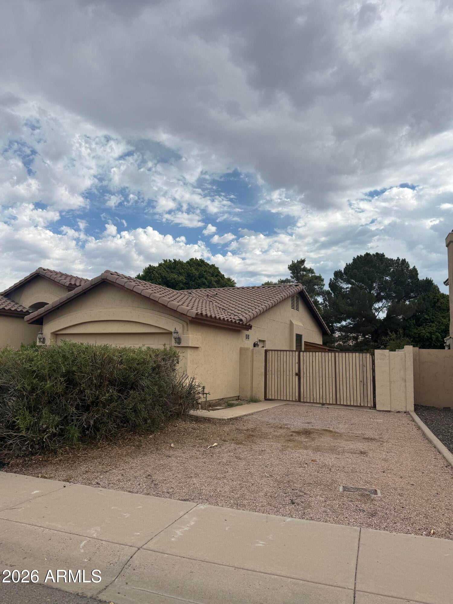 312 W ANGELA Drive