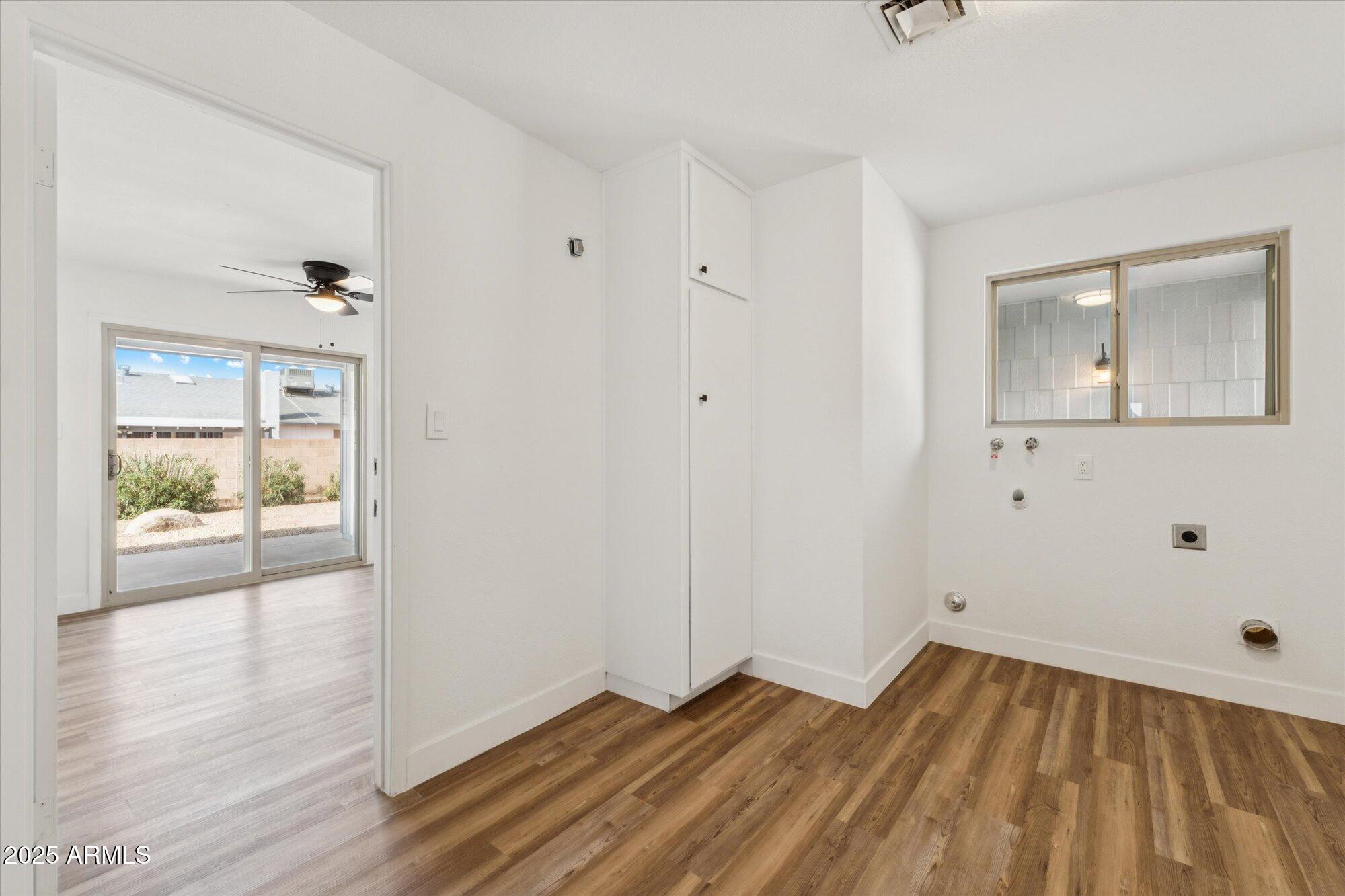 Homes 3 4829 E APACHE Circle