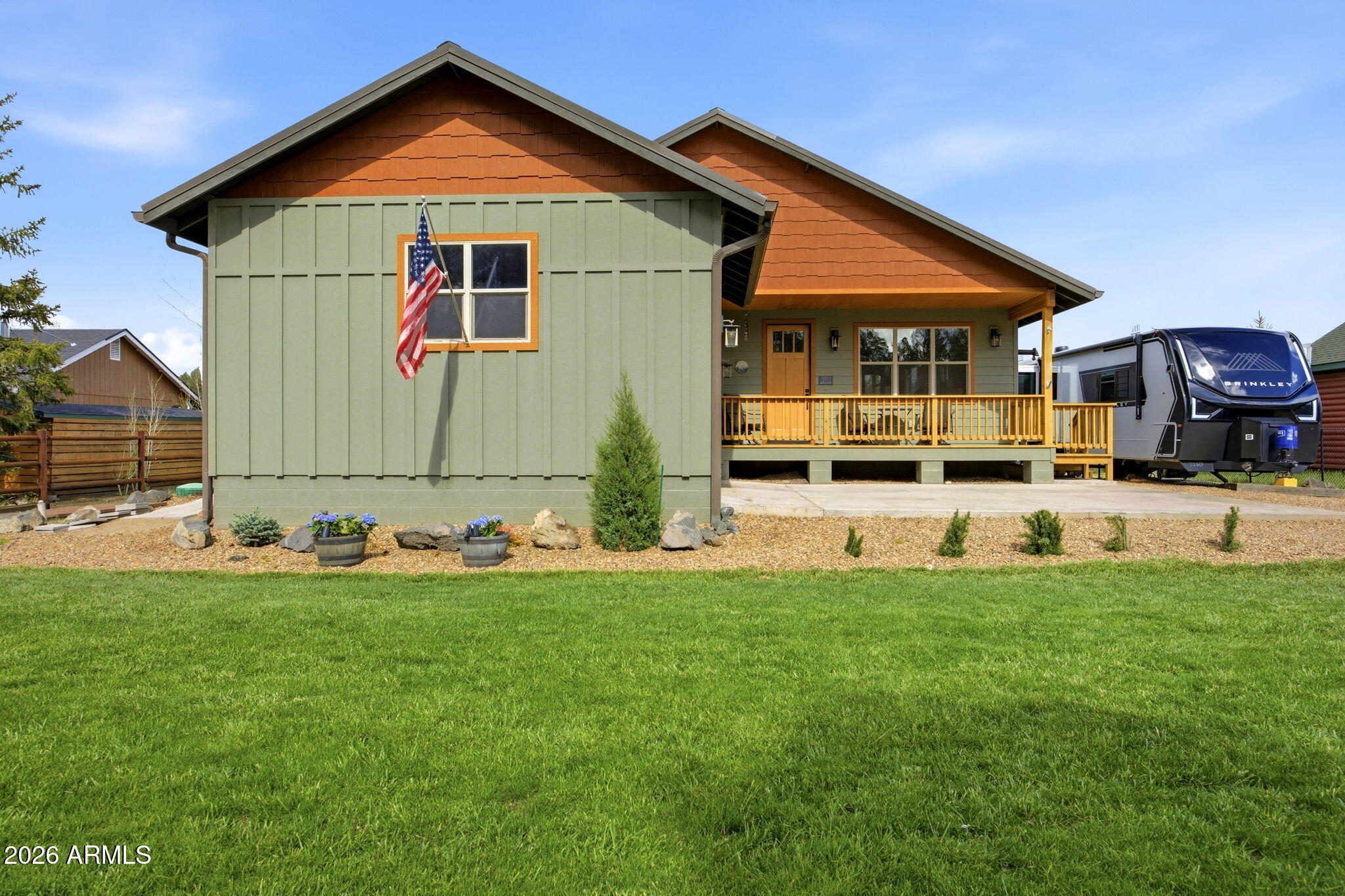 527 N SKYLANE Road