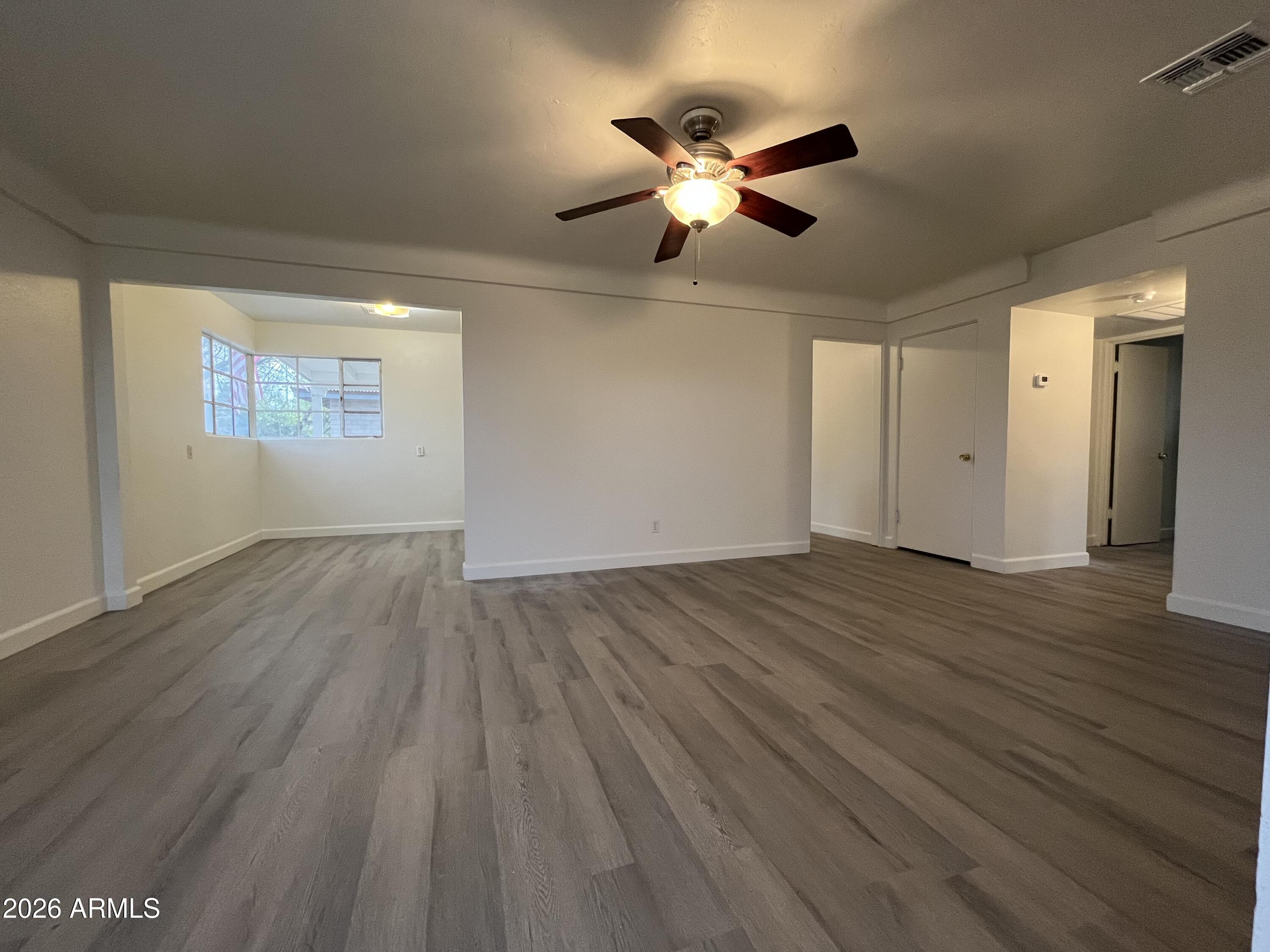 1226 S ROOSEVELT Street