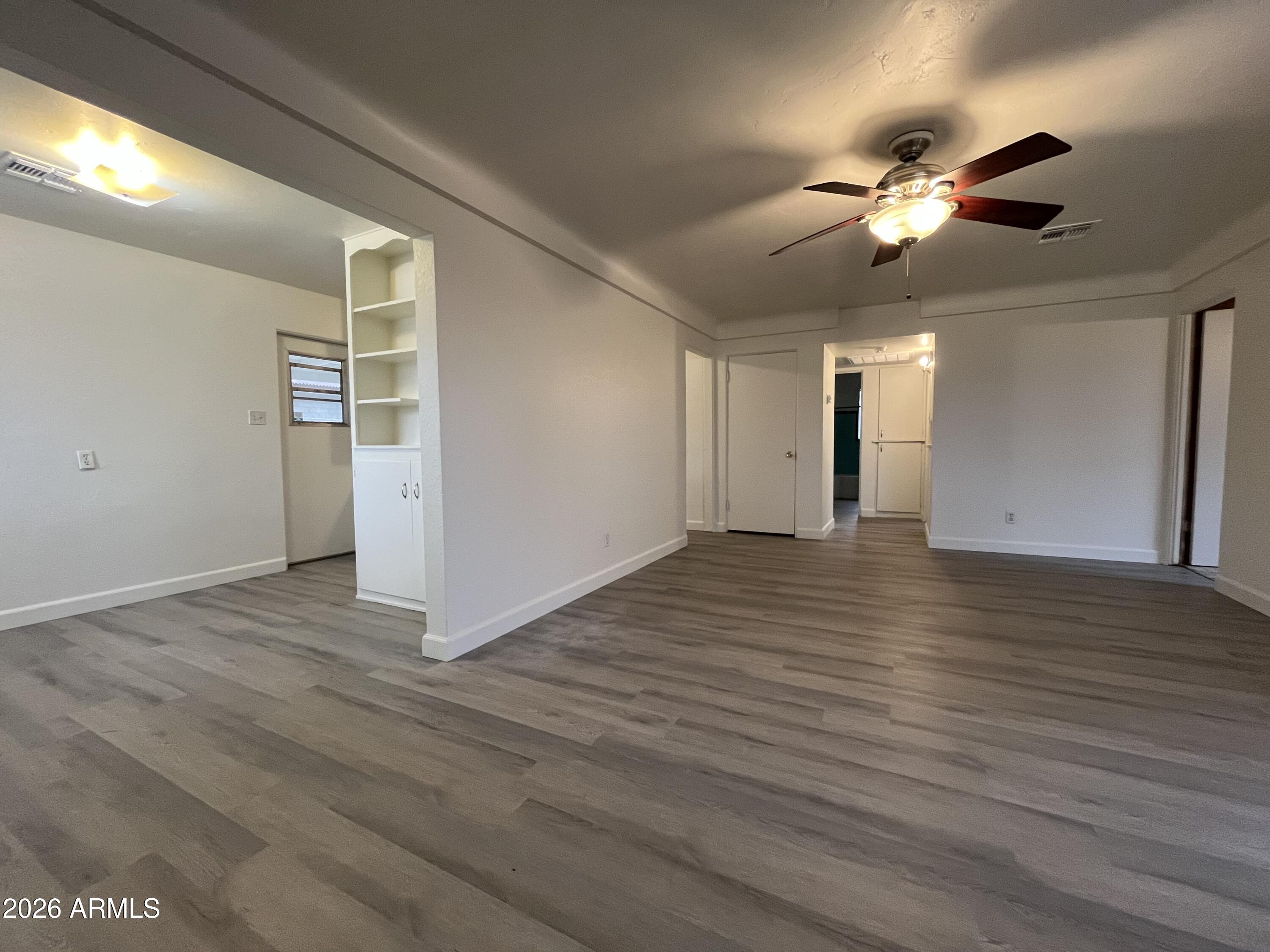 1226 S ROOSEVELT Street