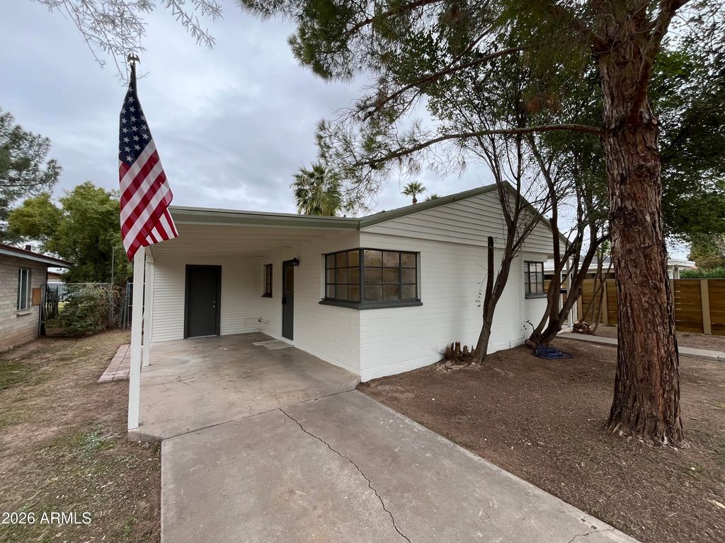 Photo of 1226 S Roosevelt Street, Tempe, AZ 85281 (MLS # 6965760)