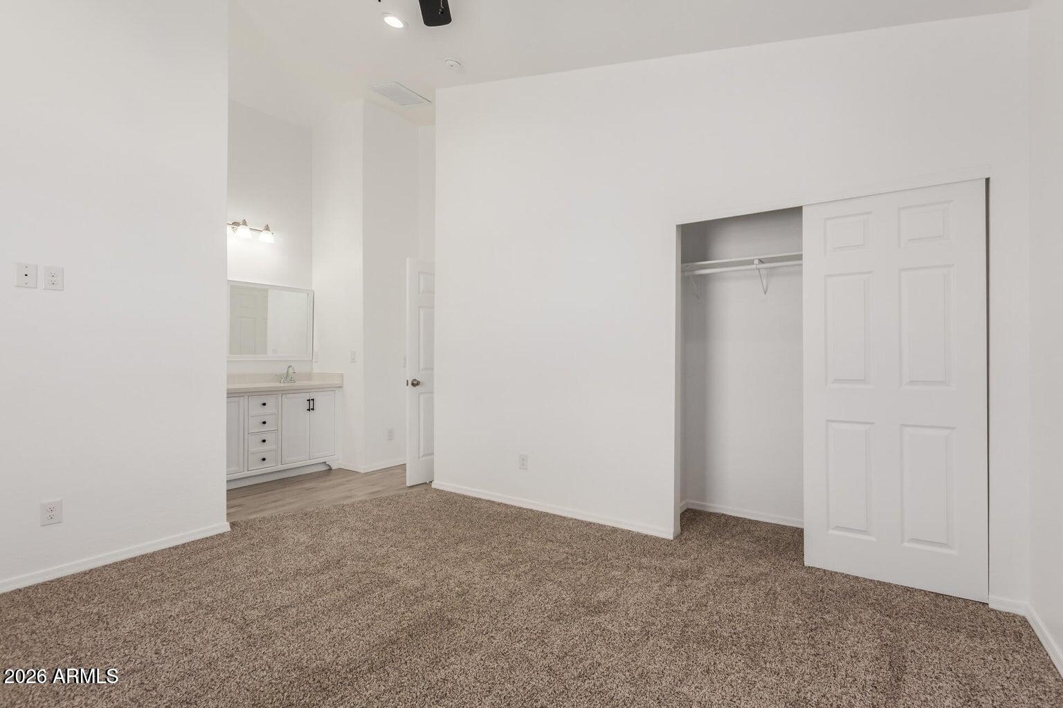 8335 W PINEVETA Drive