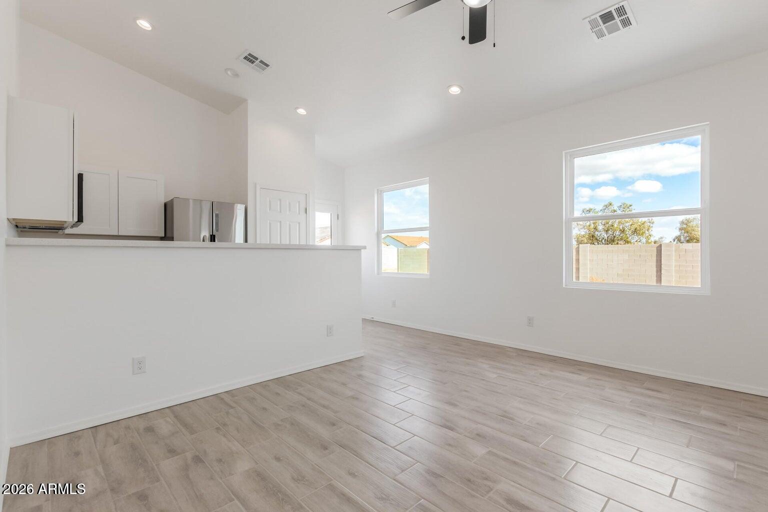 8335 W PINEVETA Drive