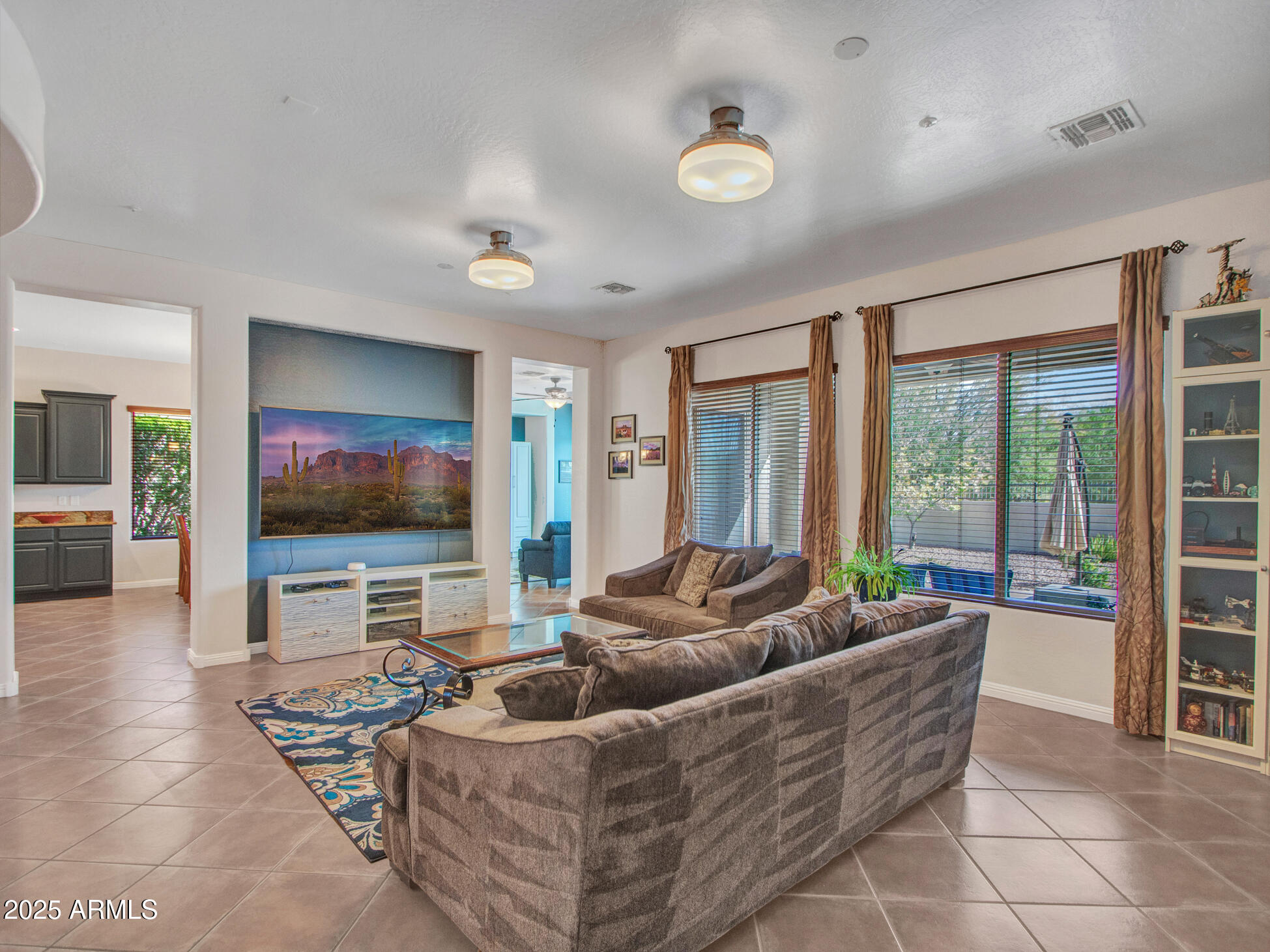 8667 W BUCKHORN Trail