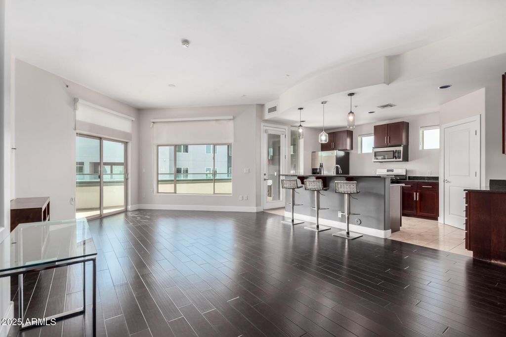 Photo of 945 E Playa Del Norte Drive #5023, Tempe, AZ 85288 (MLS # 6915848)