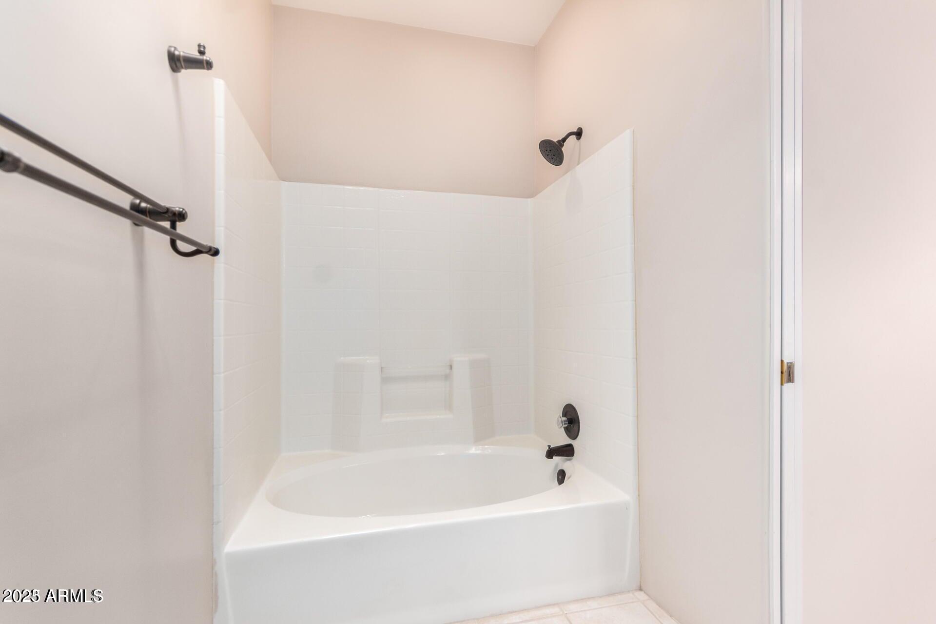 SUNCREST VILLAS CONDOMINIUMS - Residential
