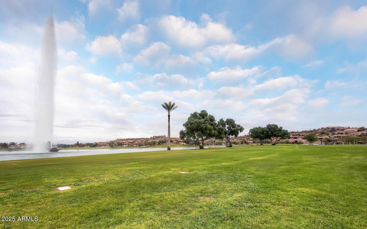 SUNCREST VILLAS CONDOMINIUMS - Residential