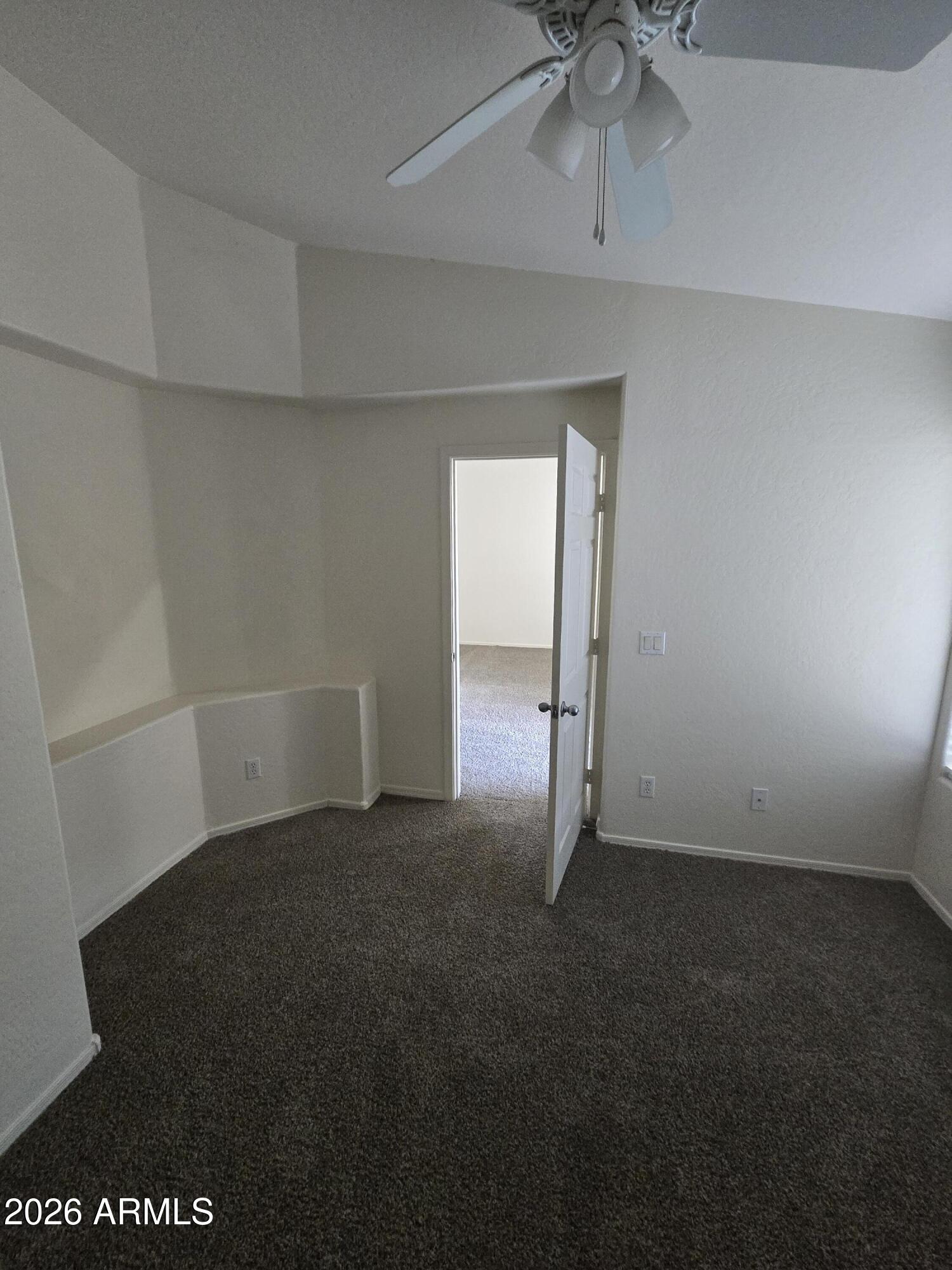 25853 W ELIZABETH Avenue