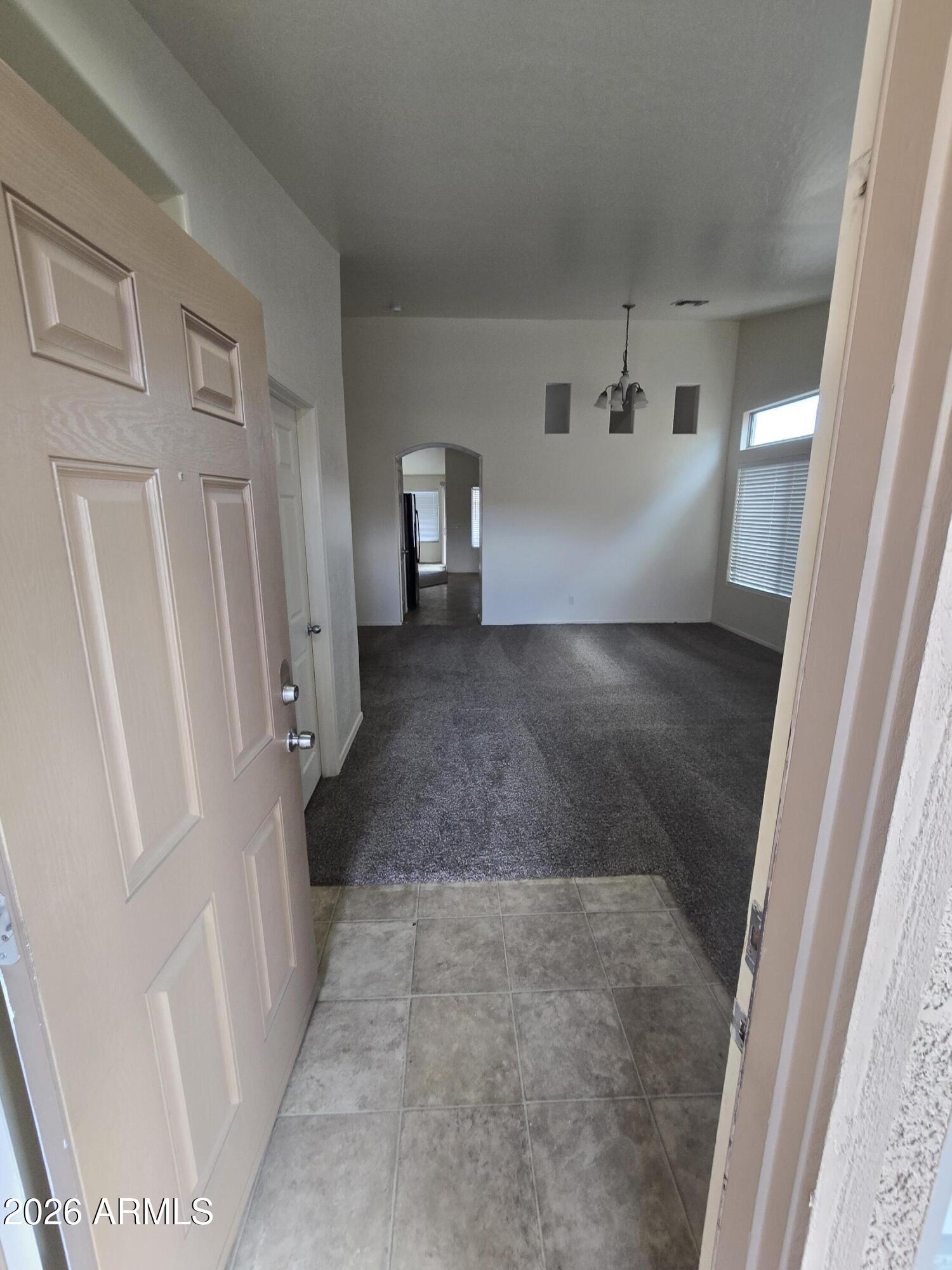 25853 W ELIZABETH Avenue