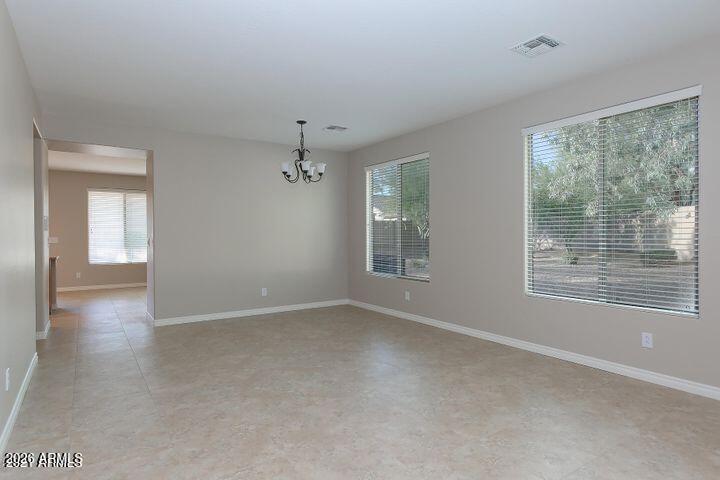 2106 W Hemingway Court