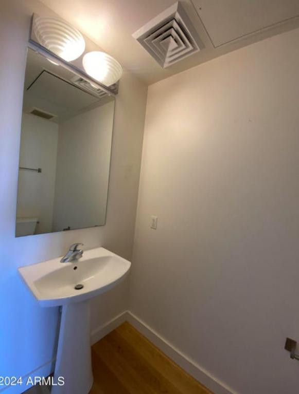 310 S 4th Street 1602