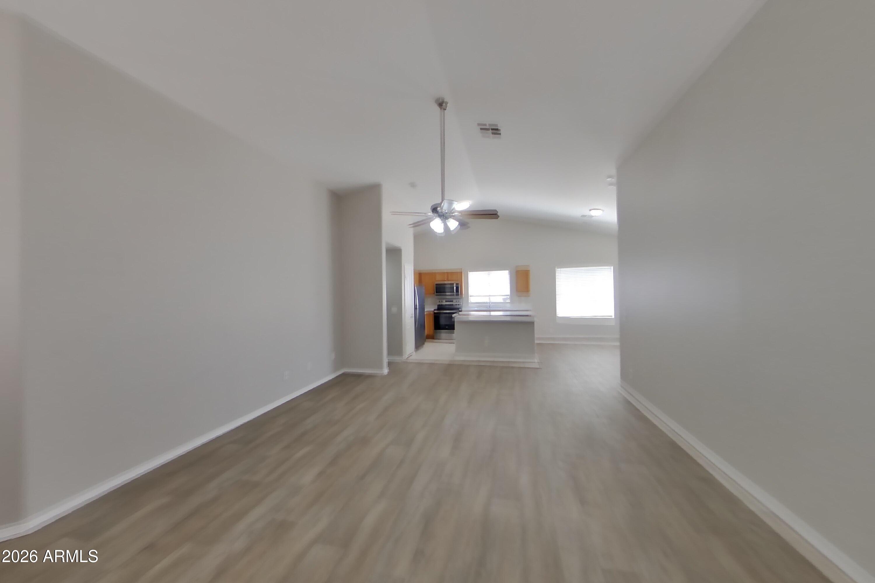 11446 W ROANOKE Drive