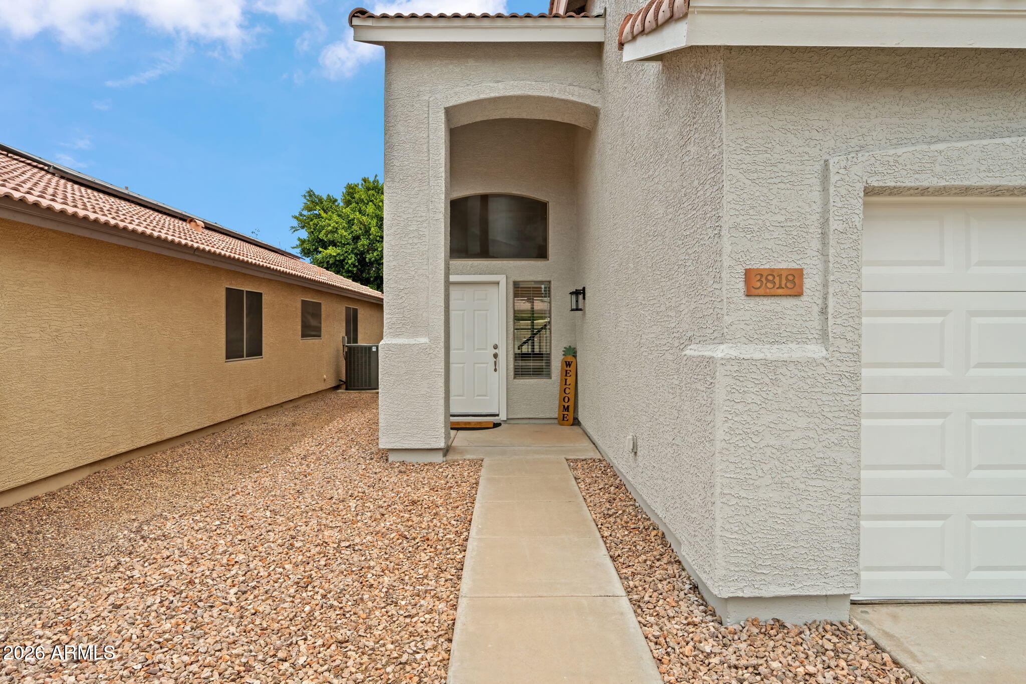 3818 W FALLEN LEAF Lane