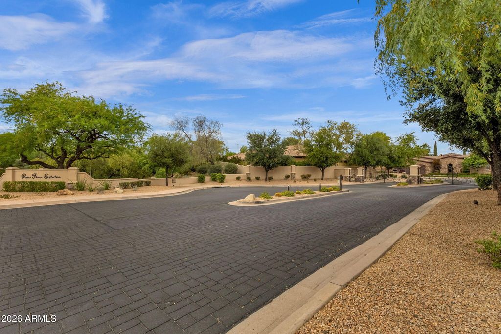 Photo of 8952 E Wethersfield Road, Scottsdale, AZ 85260 (MLS # 7006303)