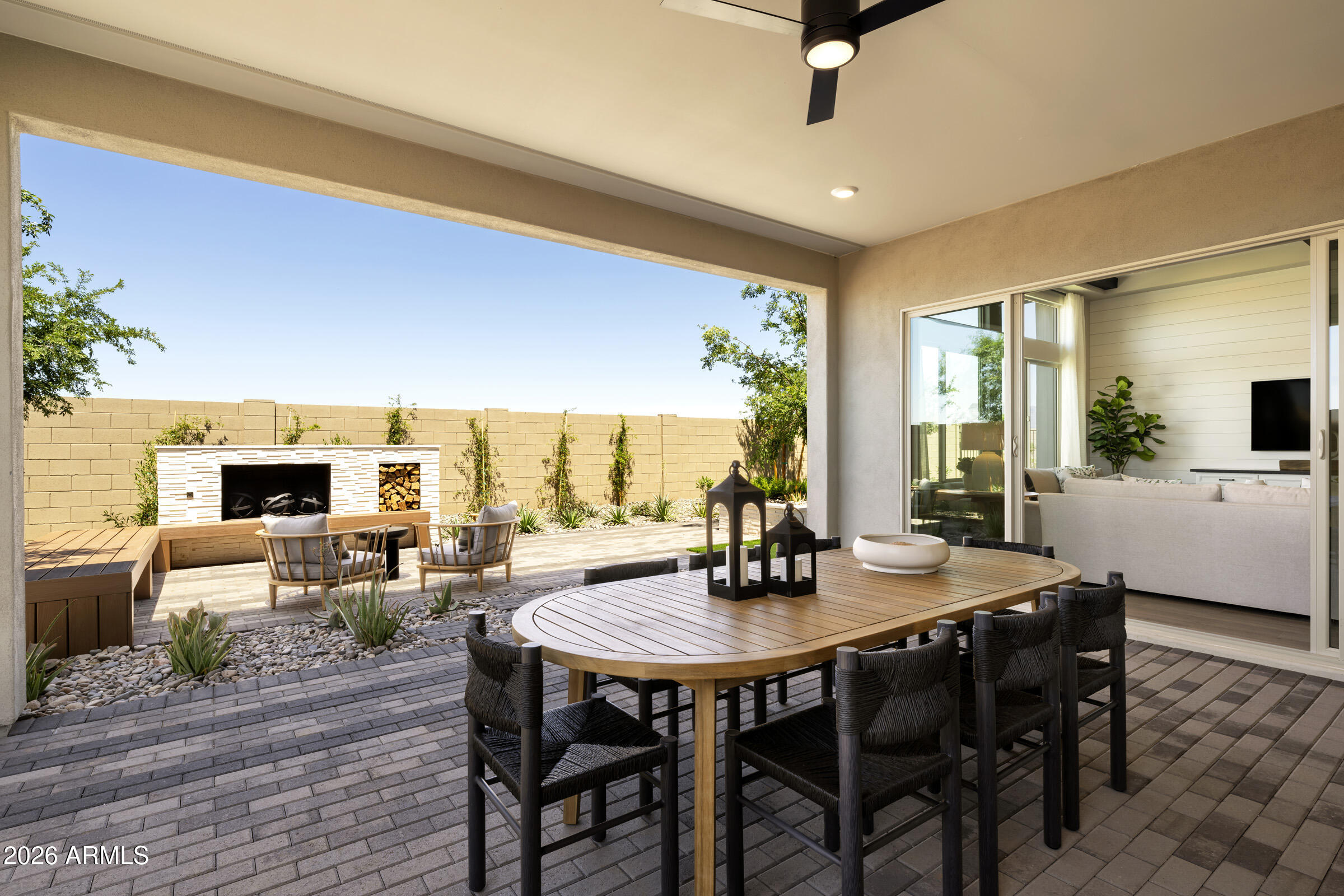BLOSSOM ROCK PHASE 1 - Residential