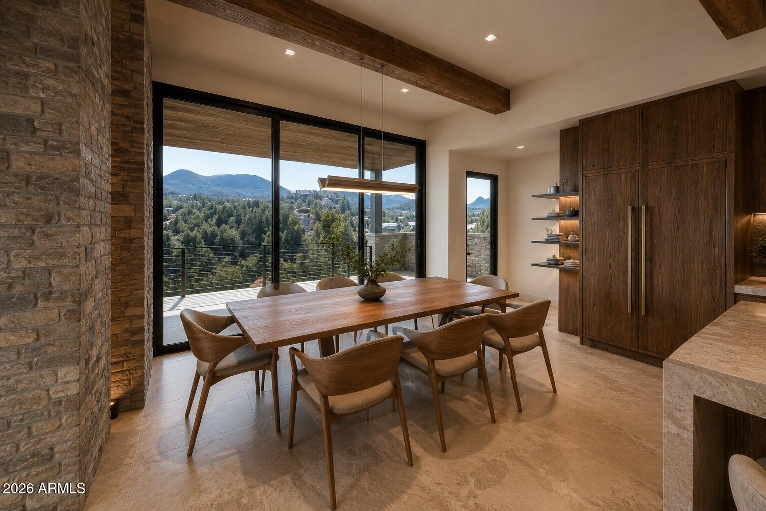 112 S RIM CLUB Drive