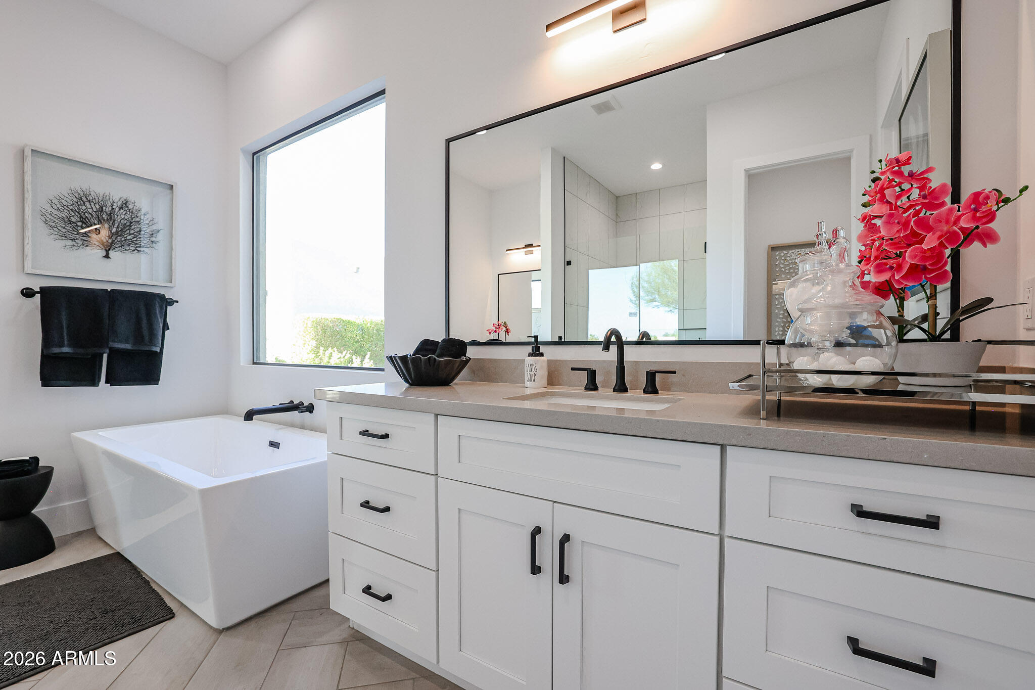 Phoenix, Arizona, 85086, United States, 4 Bedrooms Bedrooms, ,4 BathroomsBathrooms,Residential,Active,2028742