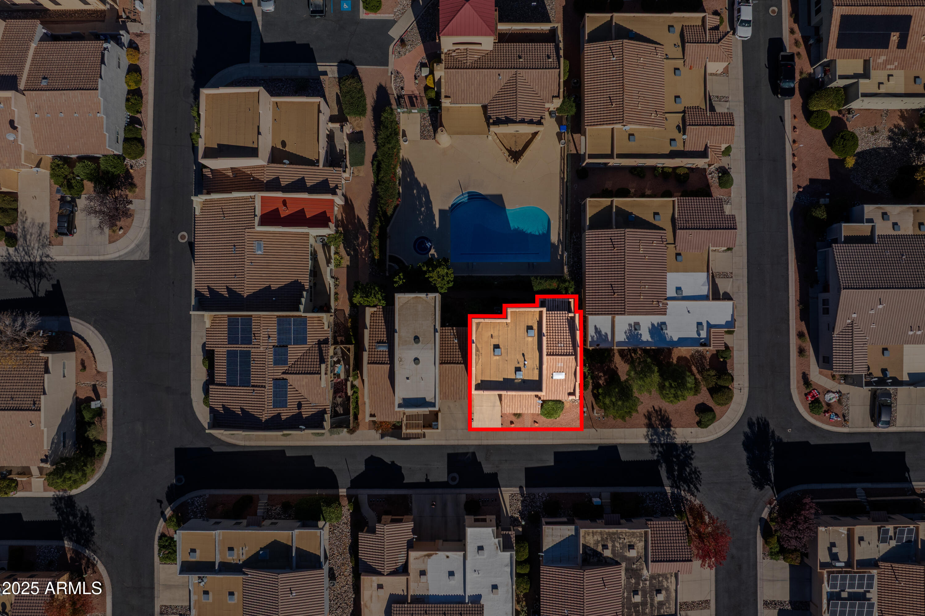 1672 E Parado Del Sol --