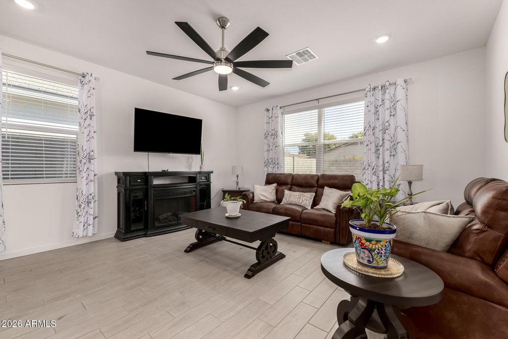 Photo of 171 N 175th Avenue, Goodyear, AZ 85338 (MLS # 6991848)