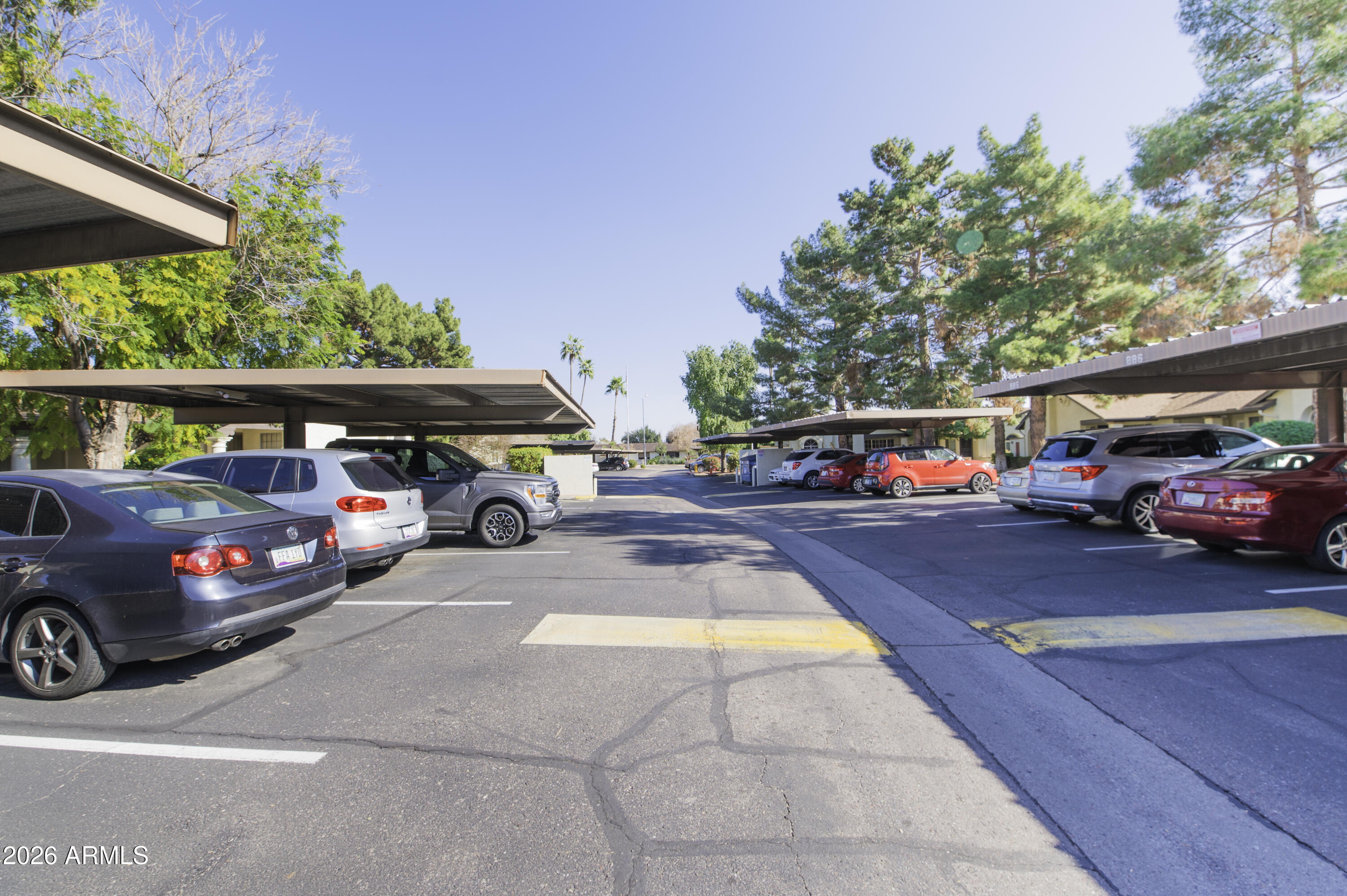 COUNTRY MEADOWS CONDOMINIUMS UNIT 3 AMD - Residential