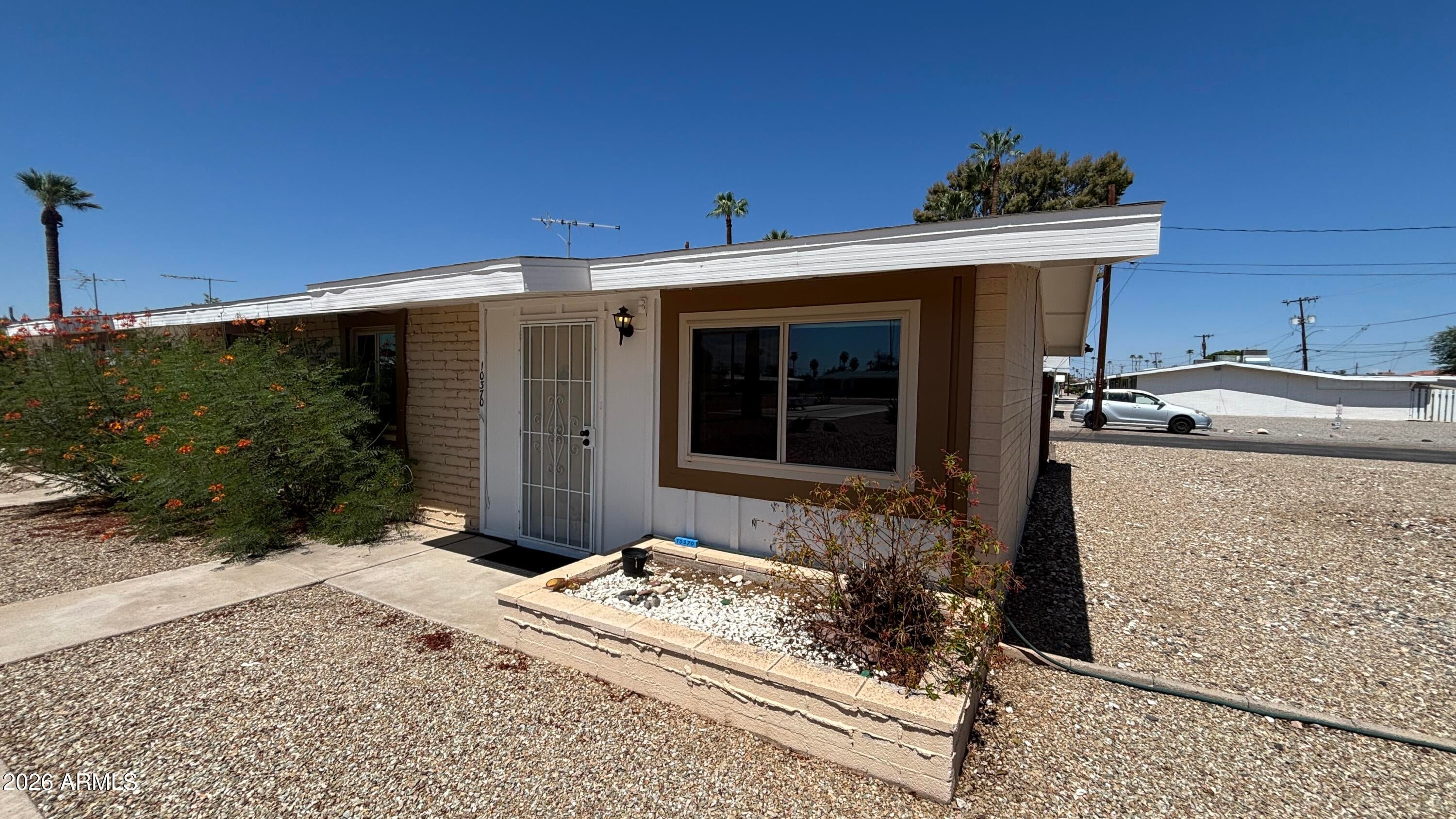 10370 W OAKMONT Drive