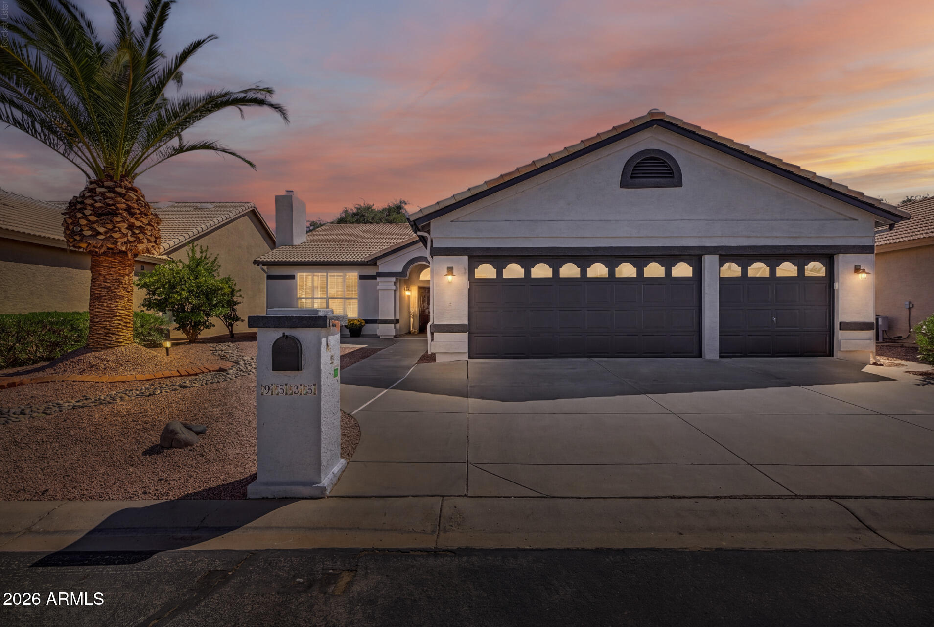9525 E CHAMPAGNE Drive