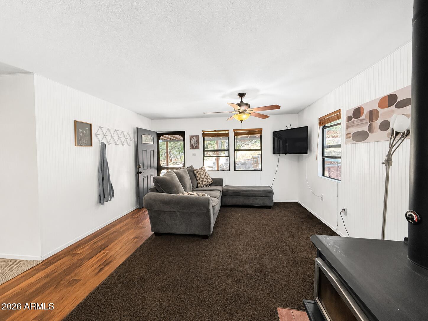 STRAWBERRY KNOLLS - Residential