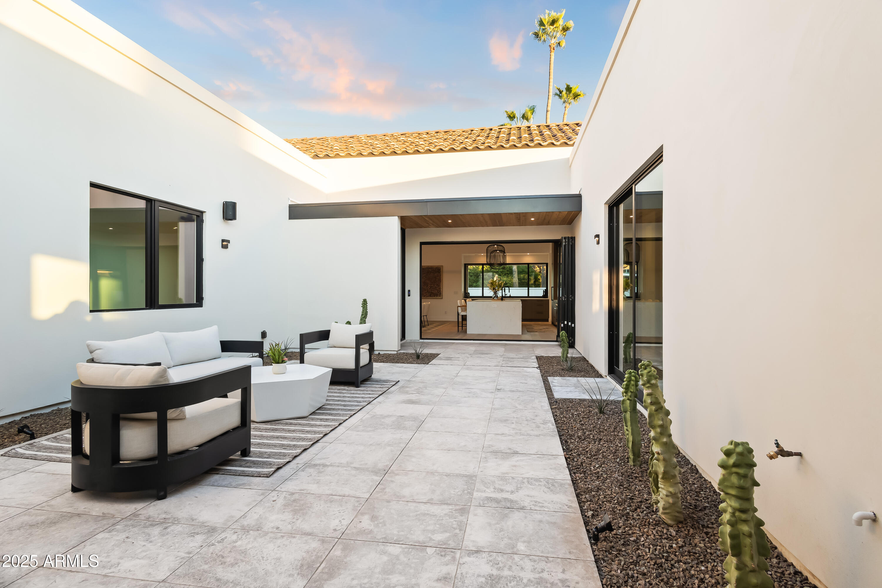 8255 E MORGAN Trail