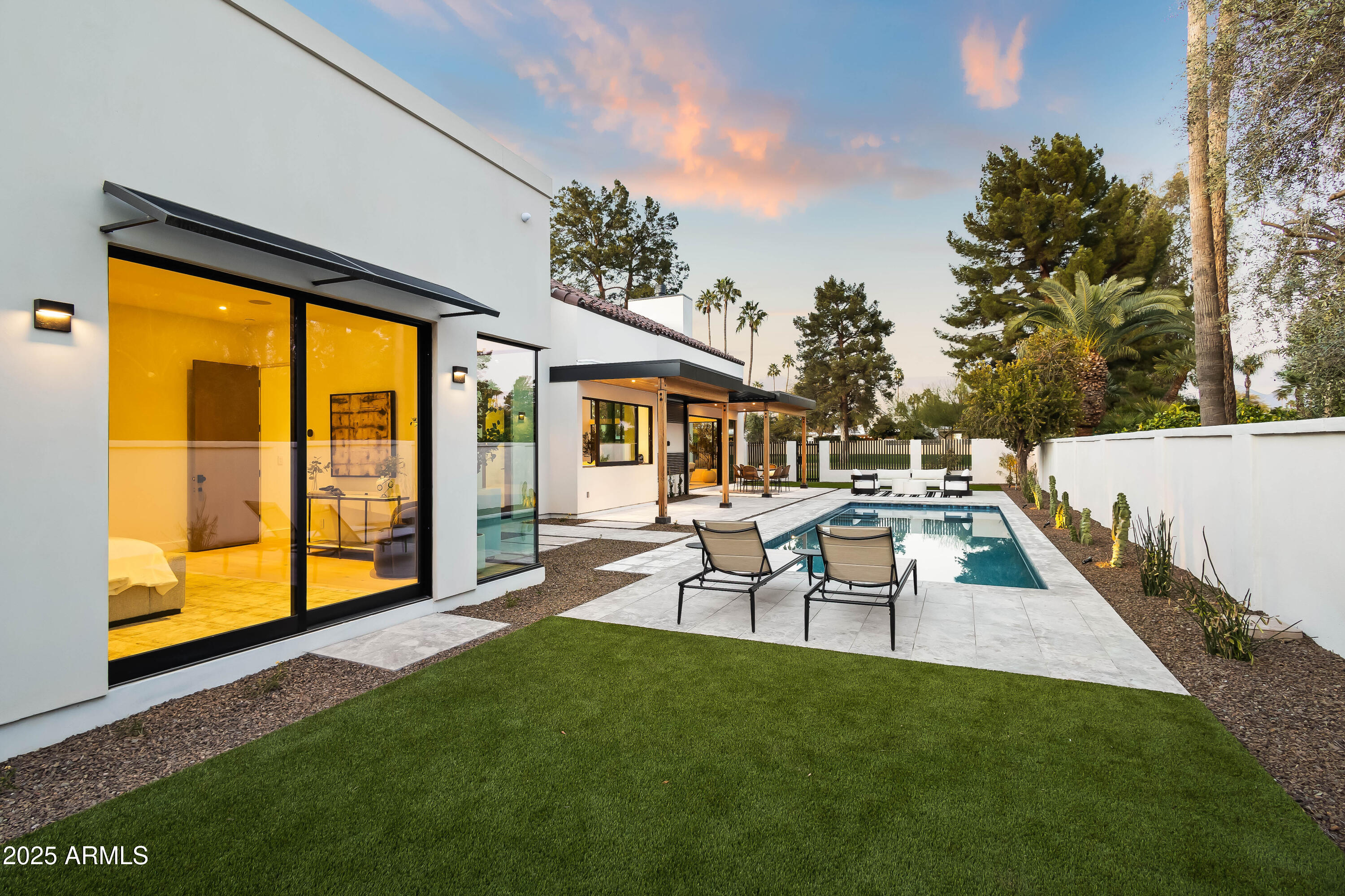8255 E MORGAN Trail