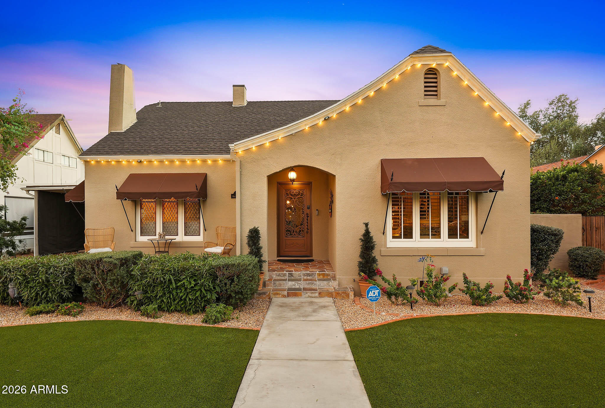 917 W LYNWOOD Street