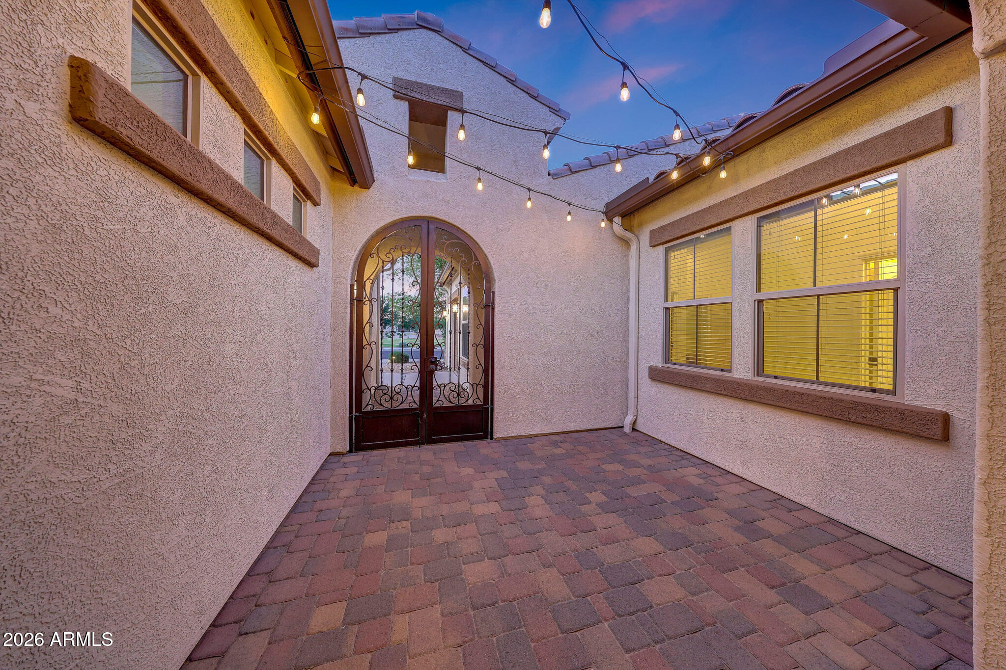 16229 W BERKELEY Road