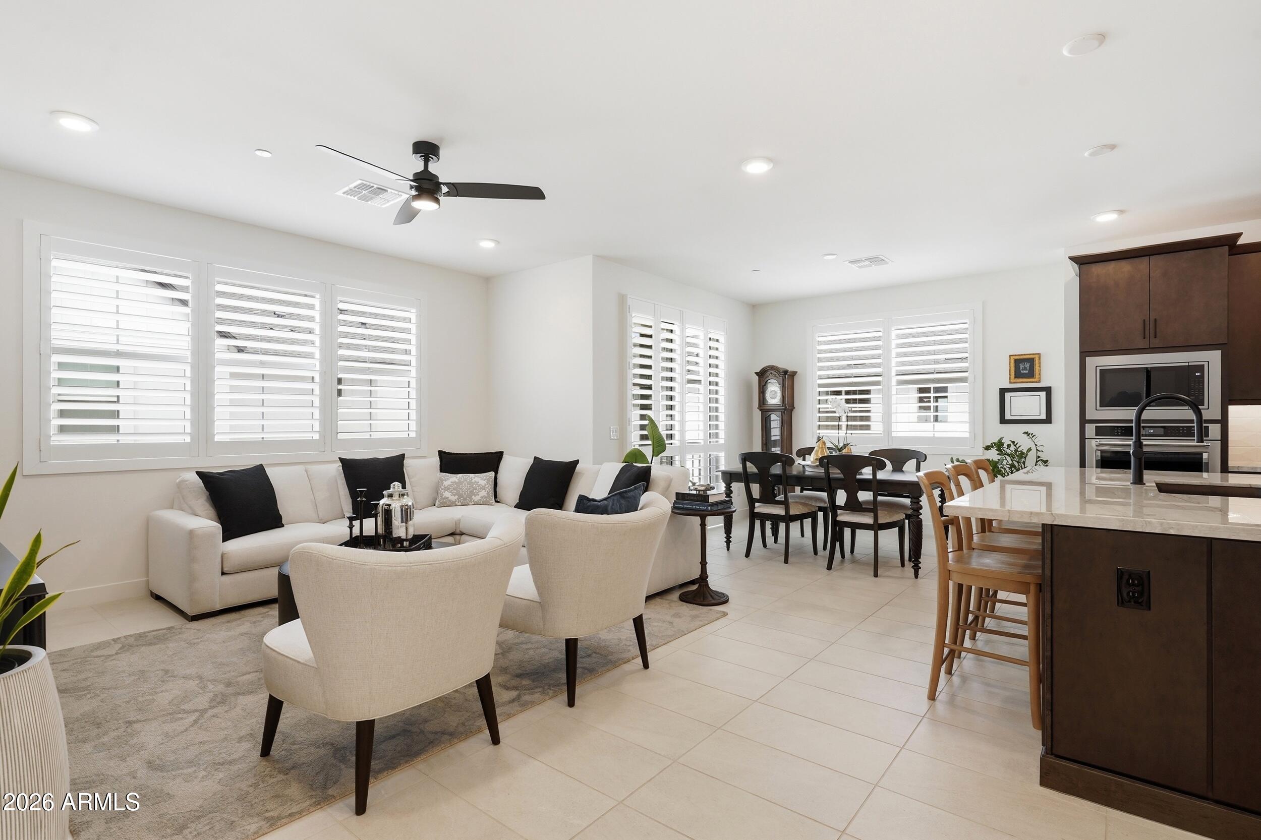 11300 N CASA DEGA Drive 1013