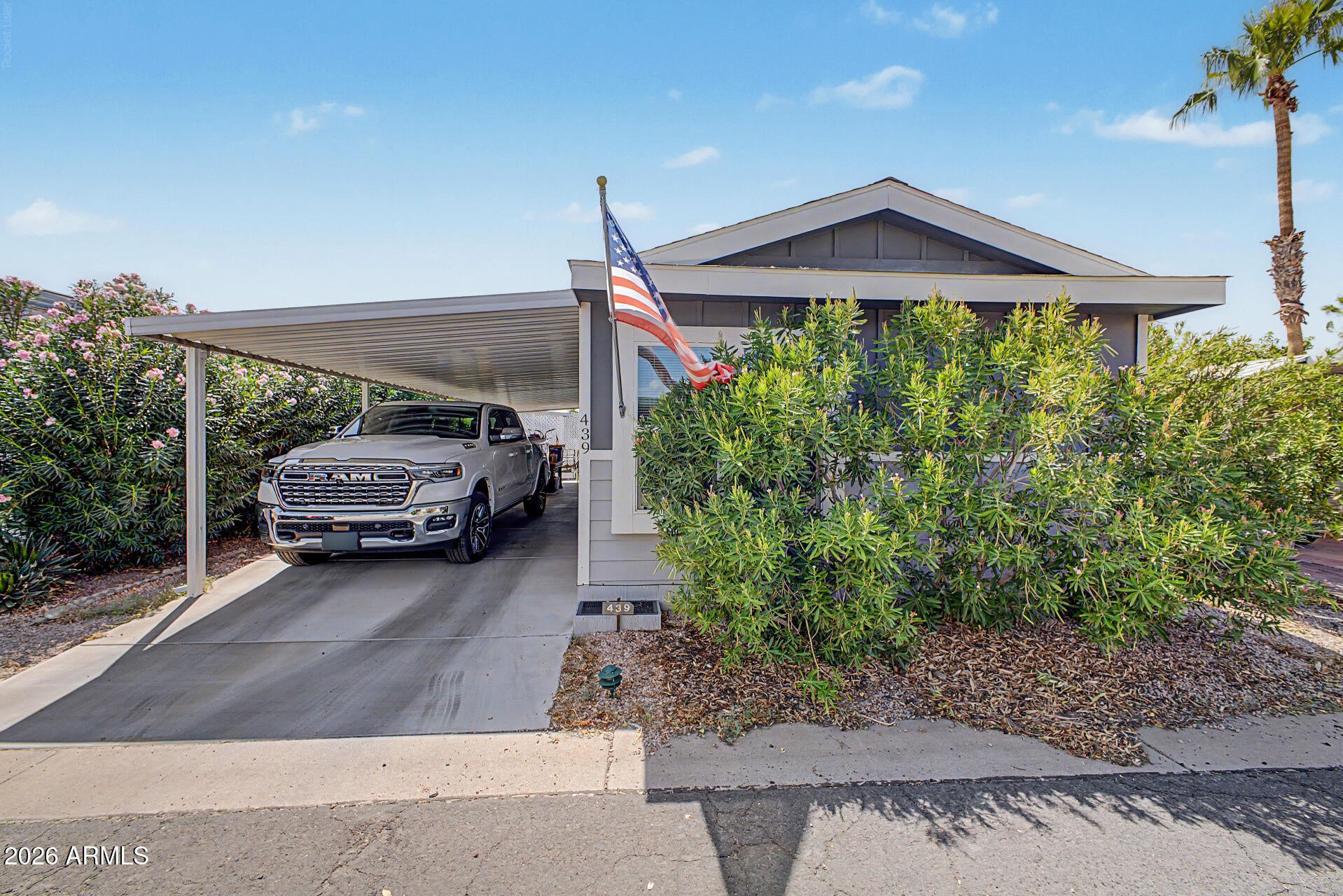 8865 E BASELINE Road 439