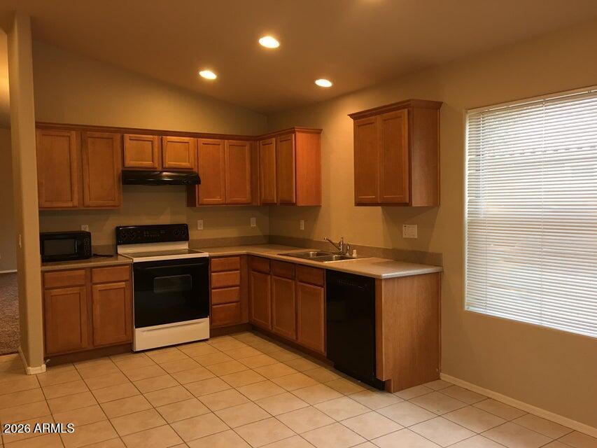 25214 W Clanton Avenue