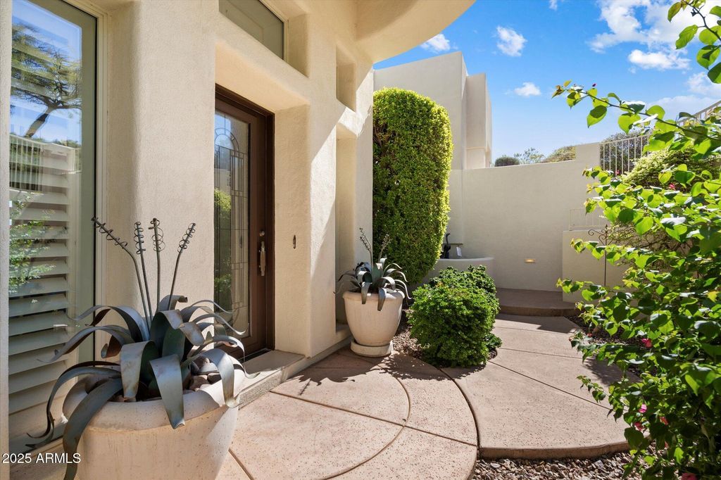 Photo of 16530 E Nicklaus Drive, Fountain Hills, AZ 85268 (MLS # 6927432)