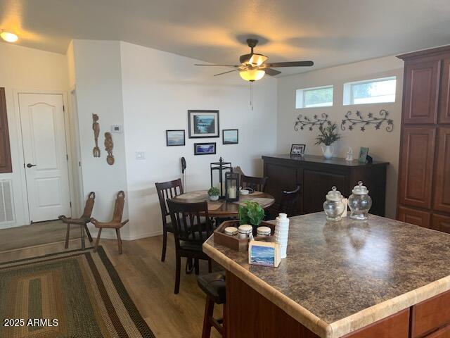 2528 E MCKELLIPS Road 146