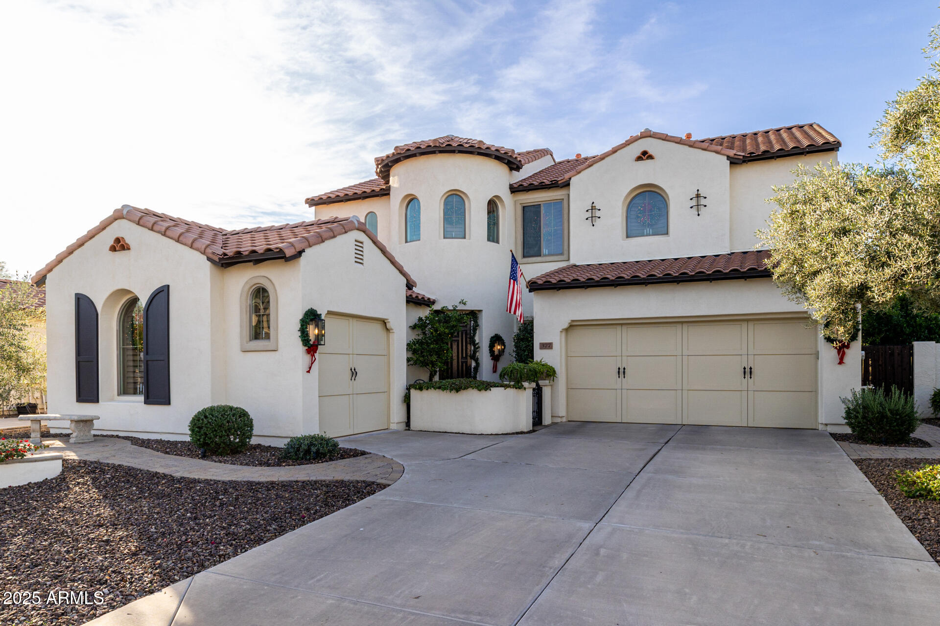 377 W DESERT BROOM Drive
